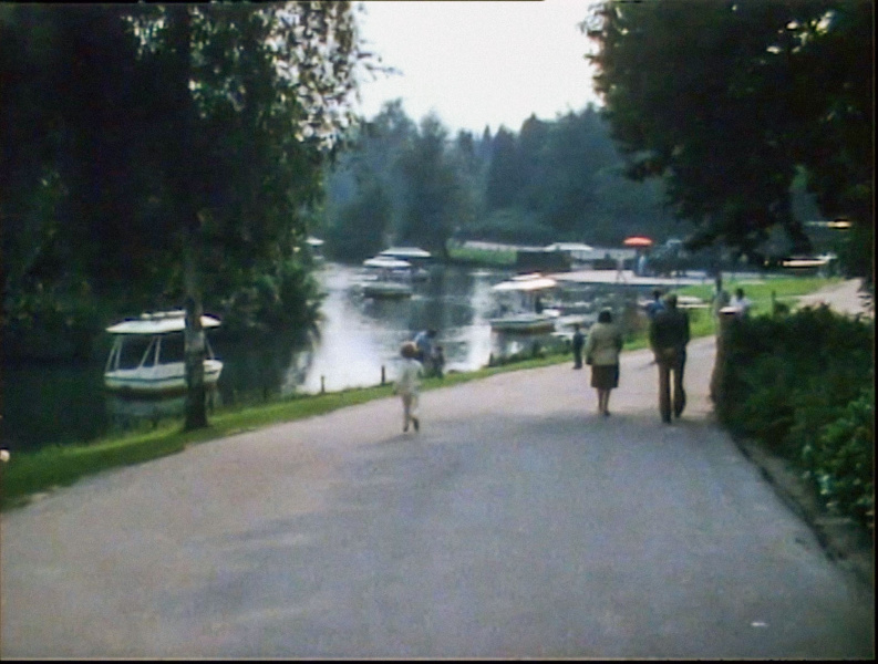 Bestand:Spoorbrug-uitzicht-1984.jpg