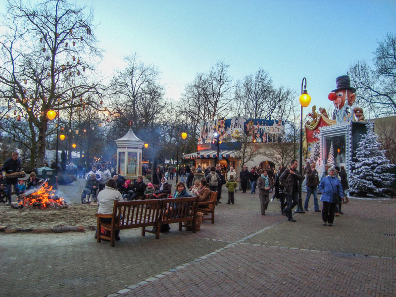 Bestand:Carnavalfestivalplein-dec2008.jpg