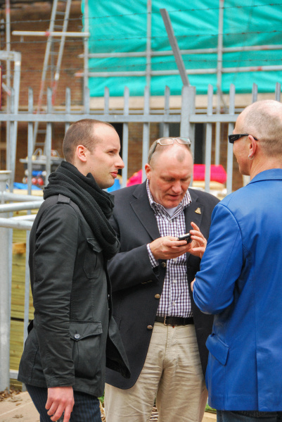 Bestand:Raveleijn-sander-olaf-paul-mei2010.jpg