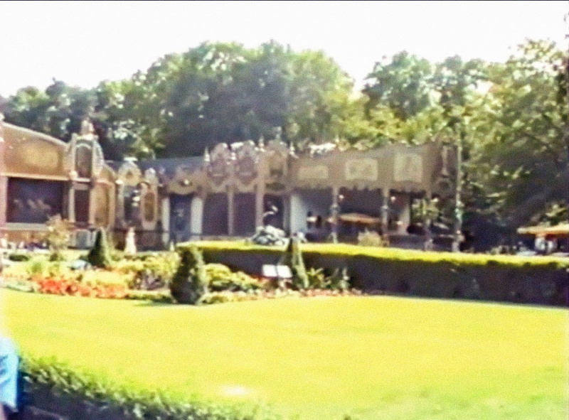 Bestand:Carrouselpleinjuni1988.jpg