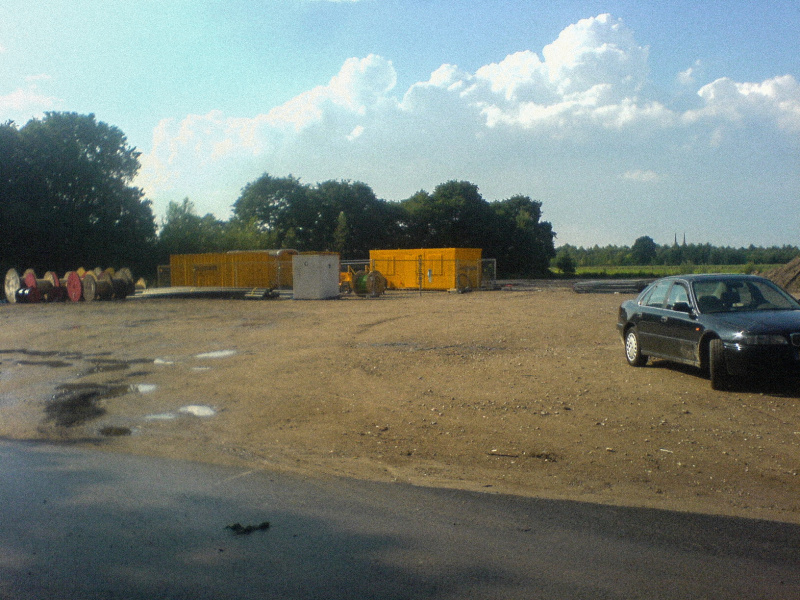 Bestand:Bosrijkbouw-parkeerterrein-juli2008.jpg