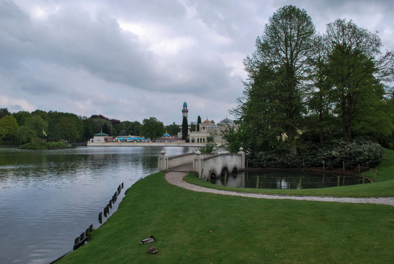 Bestand:Bruggetje-overzicht-vonderplas-april2010.jpg