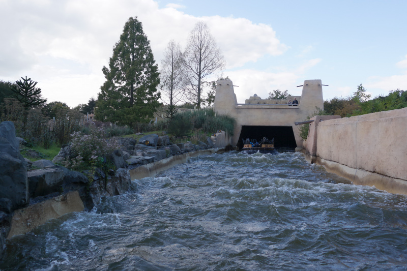 Bestand:Pirana Efteling 2018.jpg